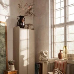 Ferm LIVING Verso Vloervaas 49 Cm -Ferm Living 502825 01 3 EnvironmentImage ec6f08a95e