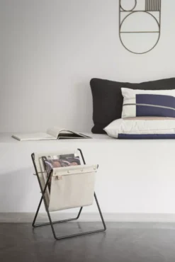 Ferm Living Herman Tijdschriftenrek -Ferm Living x886x886 FERM LIVING IMAGE PK 30.jpg.pagespeed.ic .8x1ocbtcbK