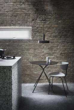 Ferm Living Record Black Hanglamp Groot Messing -Ferm Living x886x886 FERM LIVING IMAGE PK 34.jpg.pagespeed.ic .Nb5yDu4G0Y 3