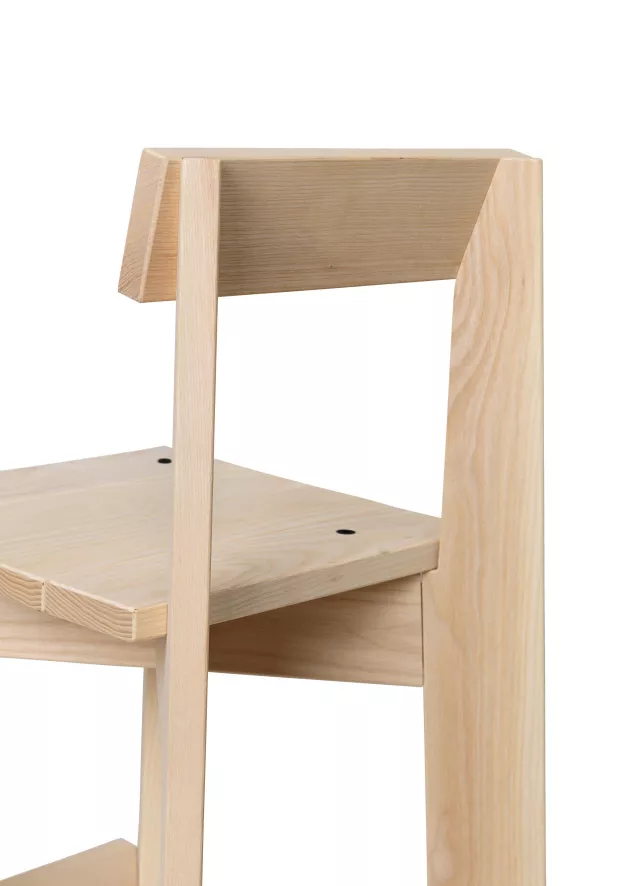 Ferm Living Ark High Kinderstoel Oiled Ash 2 Ferm Living Ark High Kinderstoel Oiled Ash - Afbeelding 2