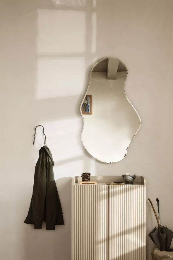 Ferm Living Curvature Haak Dubbel Messing 3 Ferm Living Curvature Haak Dubbel Messing - Afbeelding 3