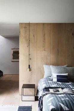 Ferm Living Disc Brass Hanglamp Klein Zwart -Ferm Living x886x886 ferm living disc brass sfeer 1.jpg.pagespeed.ic .70 o3EWdMr 4