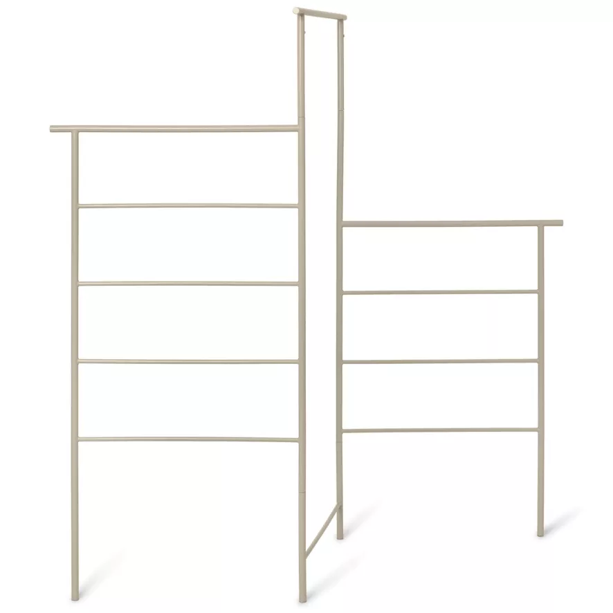 Ferm Living Dora Kledingrek Cashmere 1 Ferm Living Dora Kledingrek Cashmere