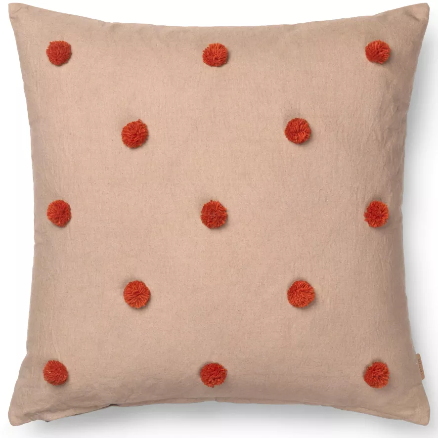 Ferm Living Dot Tufted Kussen Camel/Red 1 Ferm Living Dot Tufted Kussen Camel/Red