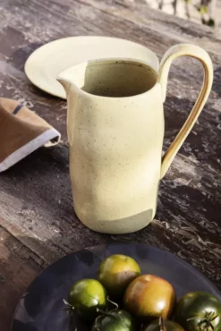 Ferm Living Flow Karaf Yellow Speckle -Ferm Living x886x886 ferm living flow karaf4.jpg.pagespeed.ic .yYEqIGETMt 2