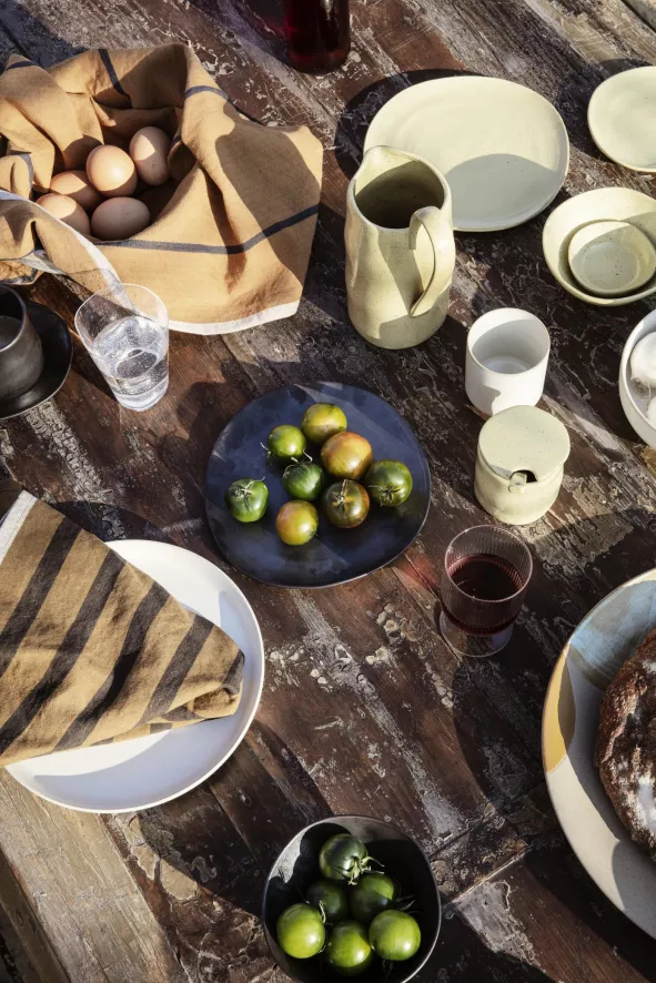 Ferm Living Flow Schaal Medium Ø14.5 Off-white Speckle 6 Ferm Living Flow Schaal Medium Ø14.5 Off-white Speckle - Afbeelding 6