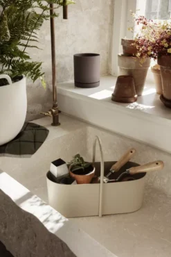 Ferm Living Grib Toolbox Zwart -Ferm Living x886x886 ferm living grib toolbox14.jpg.pagespeed.ic .zMrQUPo7Ip