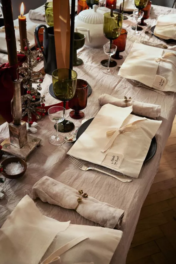 Ferm Living Oli Wijnglas Recycled Clear 12 Ferm Living Oli Wijnglas Recycled Clear - Afbeelding 12