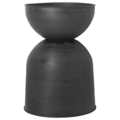 Ferm Living Hourglass Plantenbak Large Black -Ferm Living x886x886 ferm living hourglass plantenbak large12.jpg.pagespeed.ic .y3gLkf6NQ4