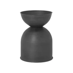 Ferm Living Hourglass Plantenbak Small Cashmere -Ferm Living x886x886 ferm living hourglass plantenbak small6.jpg.pagespeed.ic .4R160ARjqv