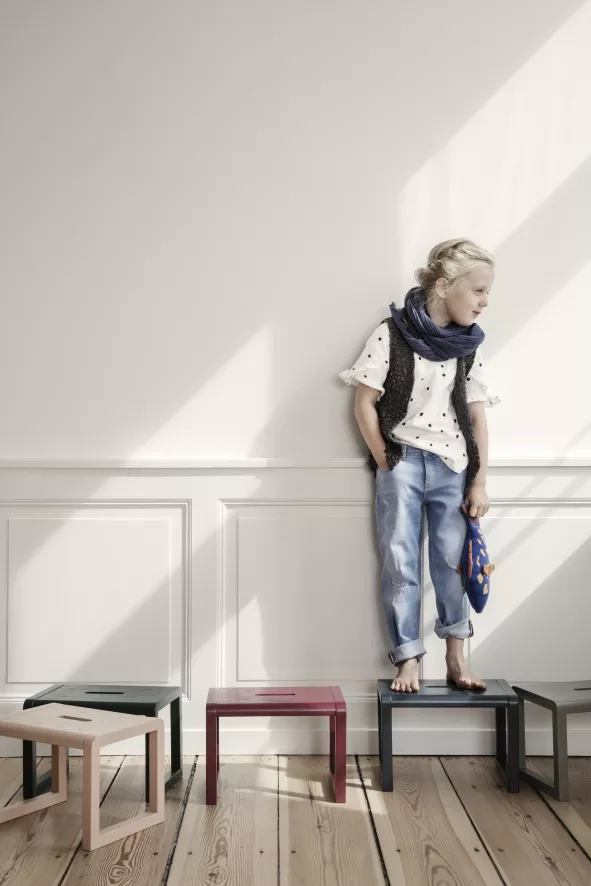 Ferm Living Little Architect Kinderkruk Poppy Red 7 Ferm Living Little Architect Kinderkruk Poppy Red - Afbeelding 7