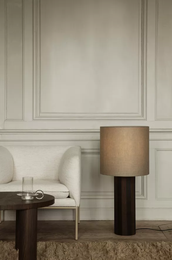 Ferm Living Post Eclipse Large Vloerlamp Lines Sand 2 Ferm Living Post Eclipse Large Vloerlamp Lines Sand - Afbeelding 2