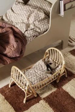 Ferm Living Mara Knotted Vloerkleed 120x180 Black Chocolate -Ferm Living x886x886 ferm living mara knotted vloerkleed 120x1803.jpg.pagespeed.ic .CB94t bX8h 1