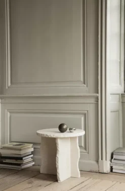 Ferm Living Mineral Sculptural Bijzettafel -Ferm Living x886x886 ferm living mineral sculptural bijzettafel.jpg.pagespeed.ic .QoN3IQ1Q1N