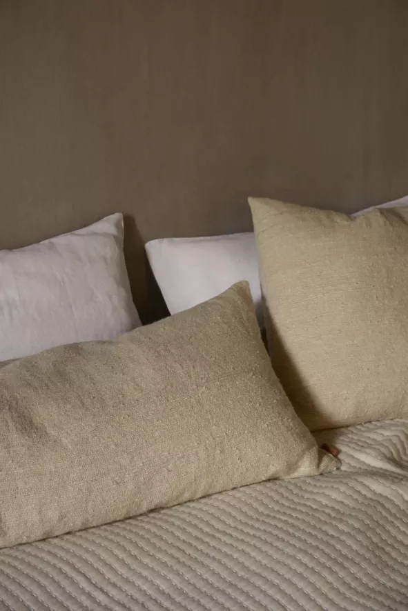 Ferm Living Nettle Kussen Long 110x40 Natural 2 Ferm Living Nettle Kussen Long 110x40 Natural - Afbeelding 2