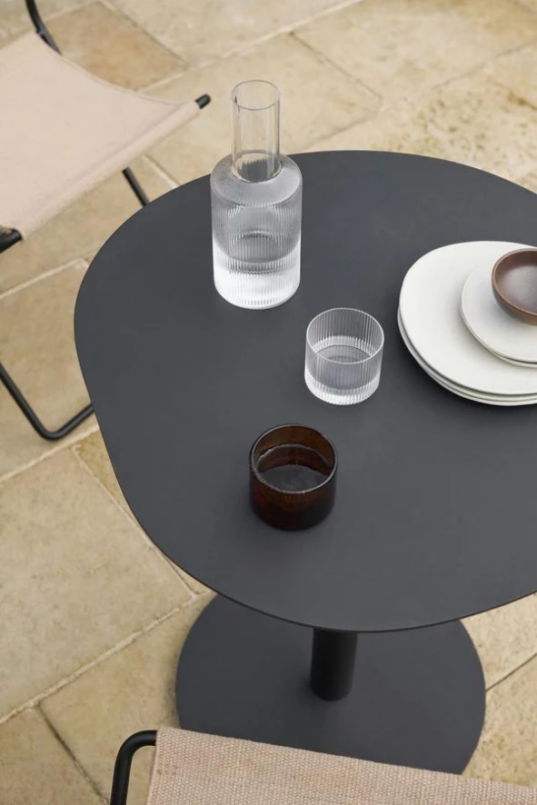 Ferm Living Pond Cafe Bistro Tafel Ø64 Black 2 Ferm Living Pond Cafe Bistro Tafel Ø64 Black - Afbeelding 2