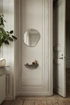 Ferm Living Ura Scented Geurkaars Pale Sienna -Ferm Living x886x886 ferm living pond spiegel small6.jpg.pagespeed.ic .ogn1s rNBy 1