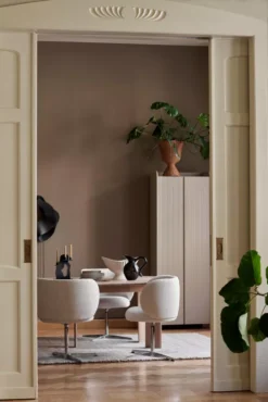 Ferm Living Rico Eetkamerstoel Met Swivel Onderstel Hallingdal Bruin -Ferm Living x886x886 ferm living rico eetkamerstoel met swivel onderstel11.jpg.pagespeed.ic . g3TqfD74D 1