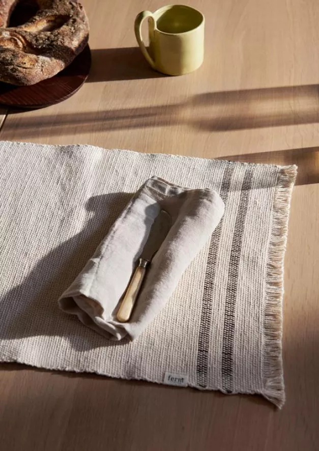 Ferm Living Savor Placemat Off-white/blue 2 Ferm Living Savor Placemat Off-white/blue - Afbeelding 2