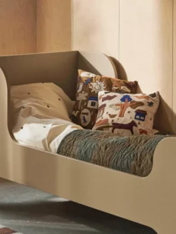 Ferm Living Village Kussen 40x40 Off-white -Ferm Living x886x886 ferm living village kussen 40x402.jpg.pagespeed.ic .SvFtxpMYr7