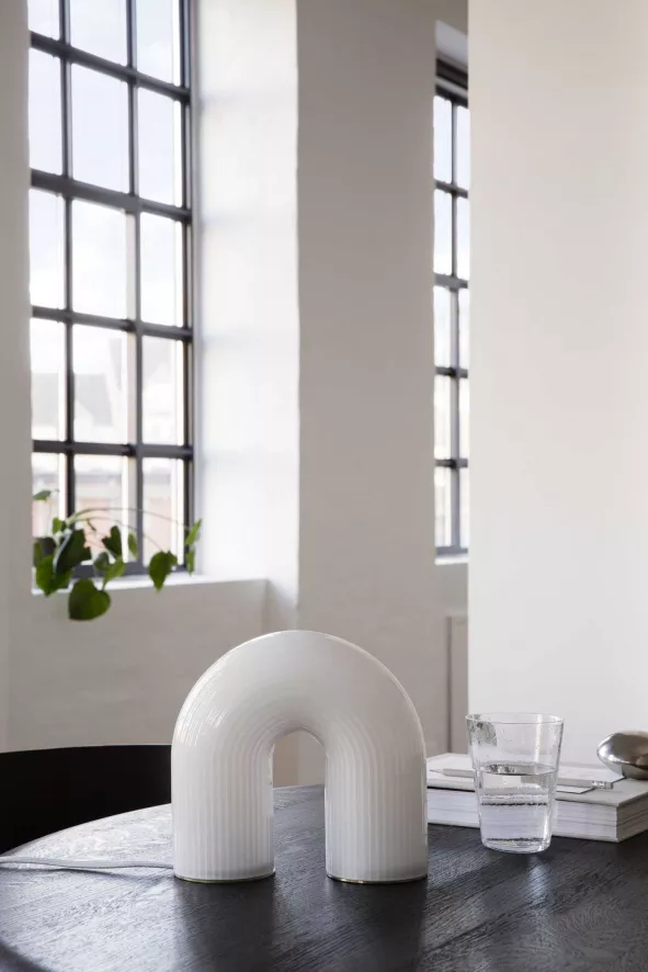 Ferm Living Vuelta Tafellamp LED 13 Ferm Living Vuelta Tafellamp LED - Afbeelding 13